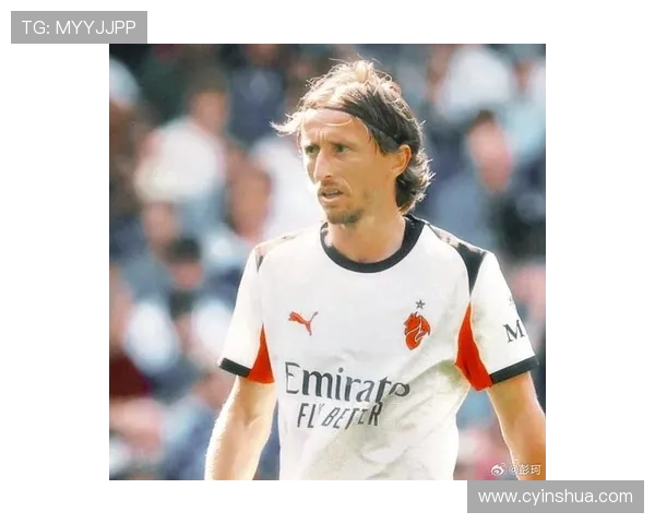 莫德里奇坚信智慧才是足球的关键身高与力量并非决定因素